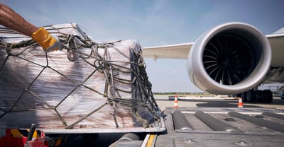 Air vs. Sea Freight: Choosing the Right Shipping Method